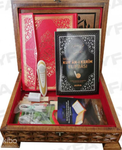 TS035-Ahşap Cep Boy Kuran-ı Kerim Kutusu-Oymalı